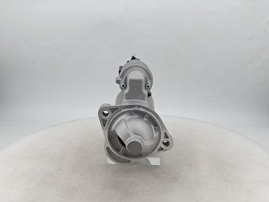 24V 8KW 11T Engine Starter Motor for Isuzu Diesel Engines with Accessories