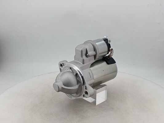 24V 8KW 11T Engine Starter Motor for Isuzu Diesel Engines with Accessories