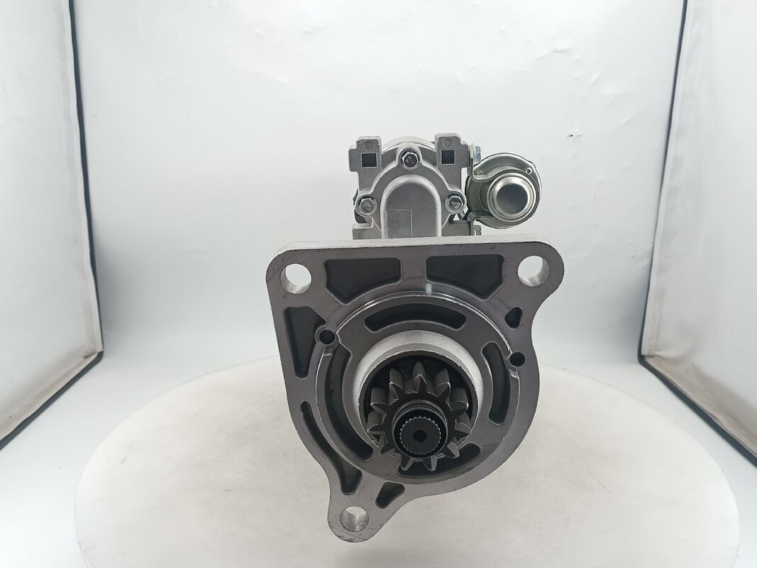 24V 8KW 11T Engine Starter Motor for Isuzu Diesel Engines with Accessories