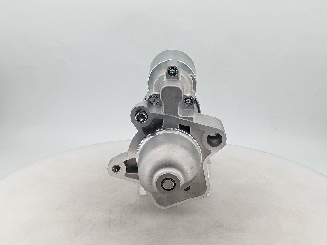 12V 1.4KW 12T Engine Starter Motor for Chrysler Diesel Engines with Accessories
